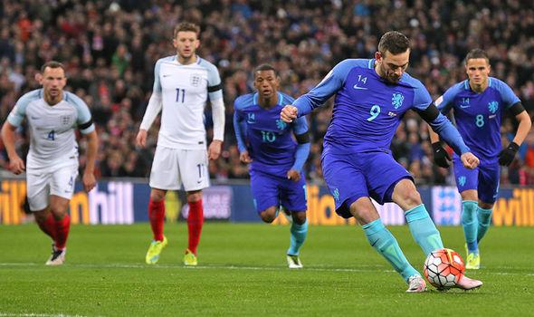 乃至世界上 乃至世界上