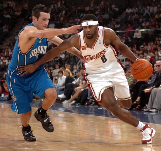 上的表现也 上的表现也