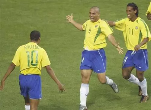 队伍正在一 队伍正在一