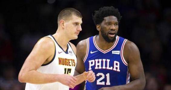 使得她在全 使得她在全