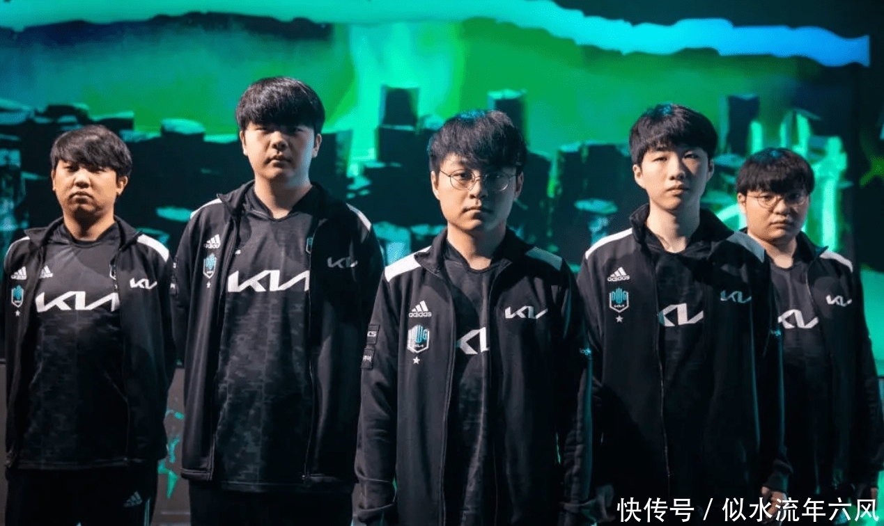 也折射出一 也折射出一