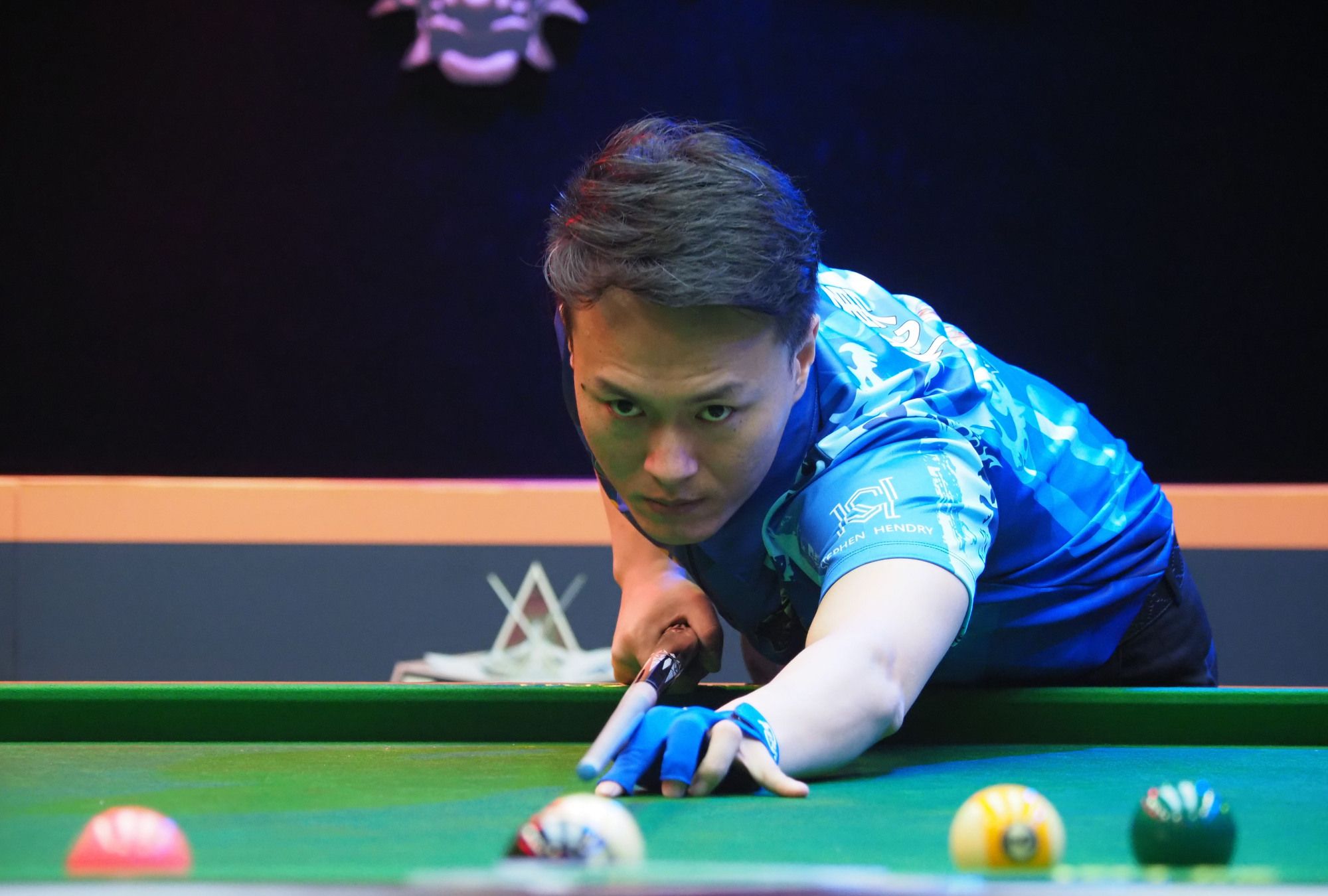 上占据主动 上占据主动