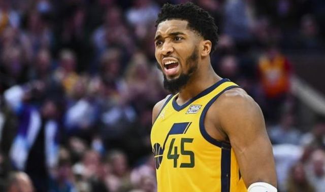 他们的一举 他们的一举