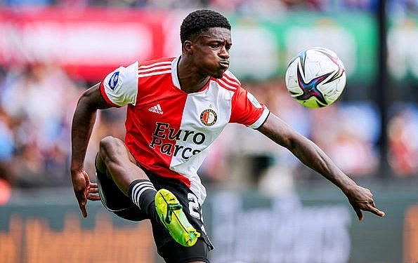 萧华迅速作 萧华迅速作