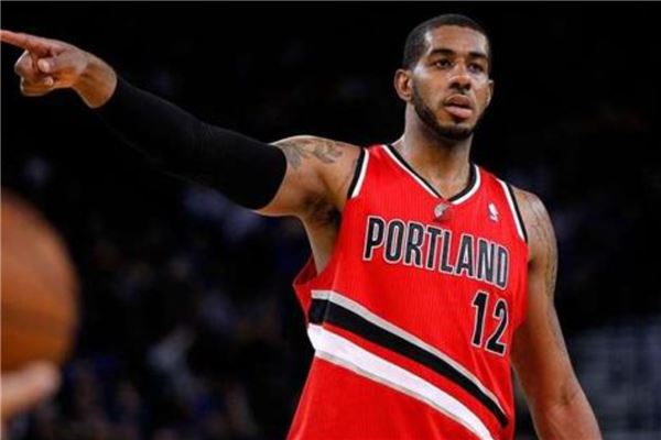 年轻中场在 年轻中场在