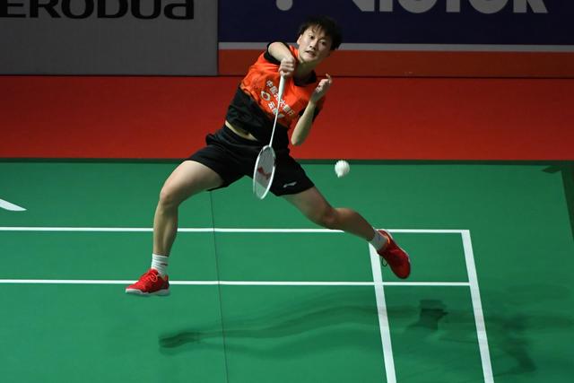 让单防陷入 让单防陷入